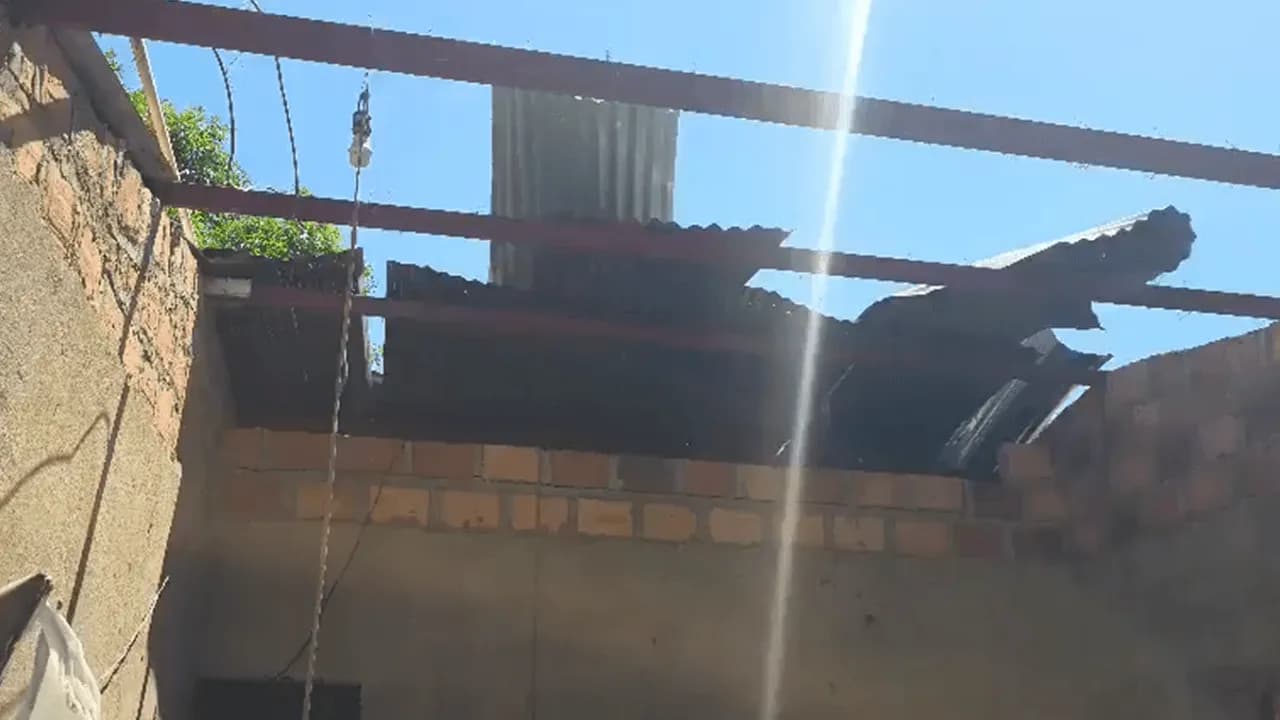 Ataque con drones y explosivos a estación de Policía en Cesar deja un uniformado muerto