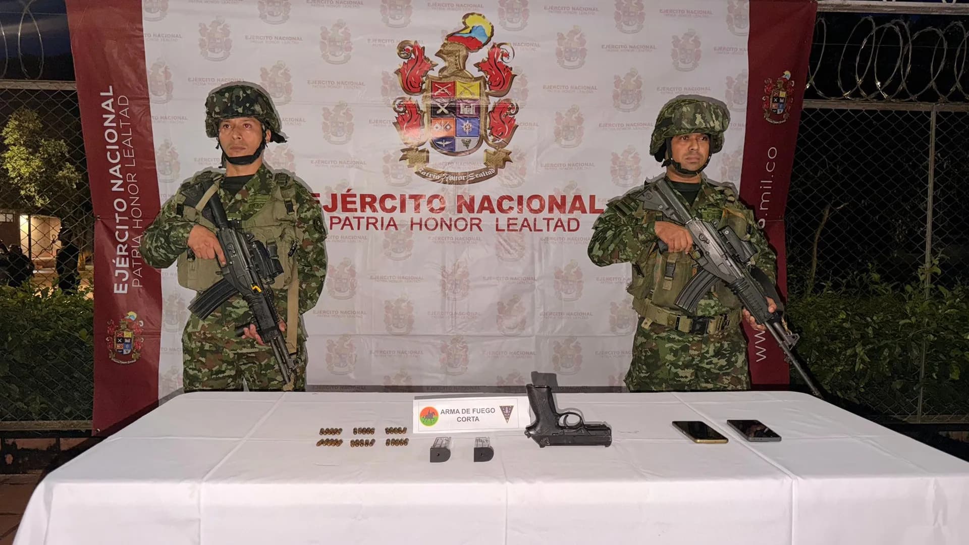 Ejército y ELN se enfrentan en zona rural de Arauquita: murió alias Cuto