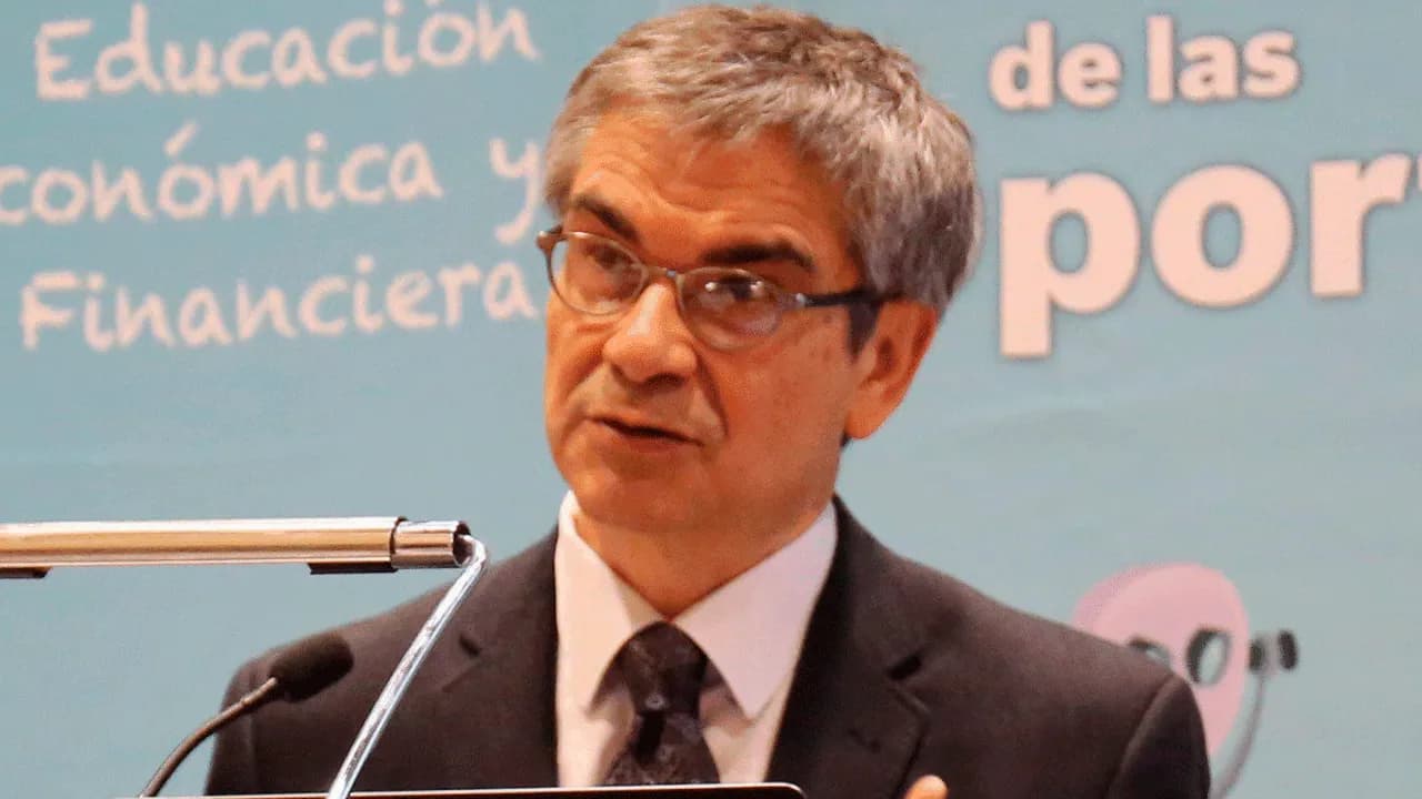 Políticas Públicas | Mario Marcel habla de su libro 'La montaña rusa: crónica de una crisis y cómo se recuperó (2019-2024)'