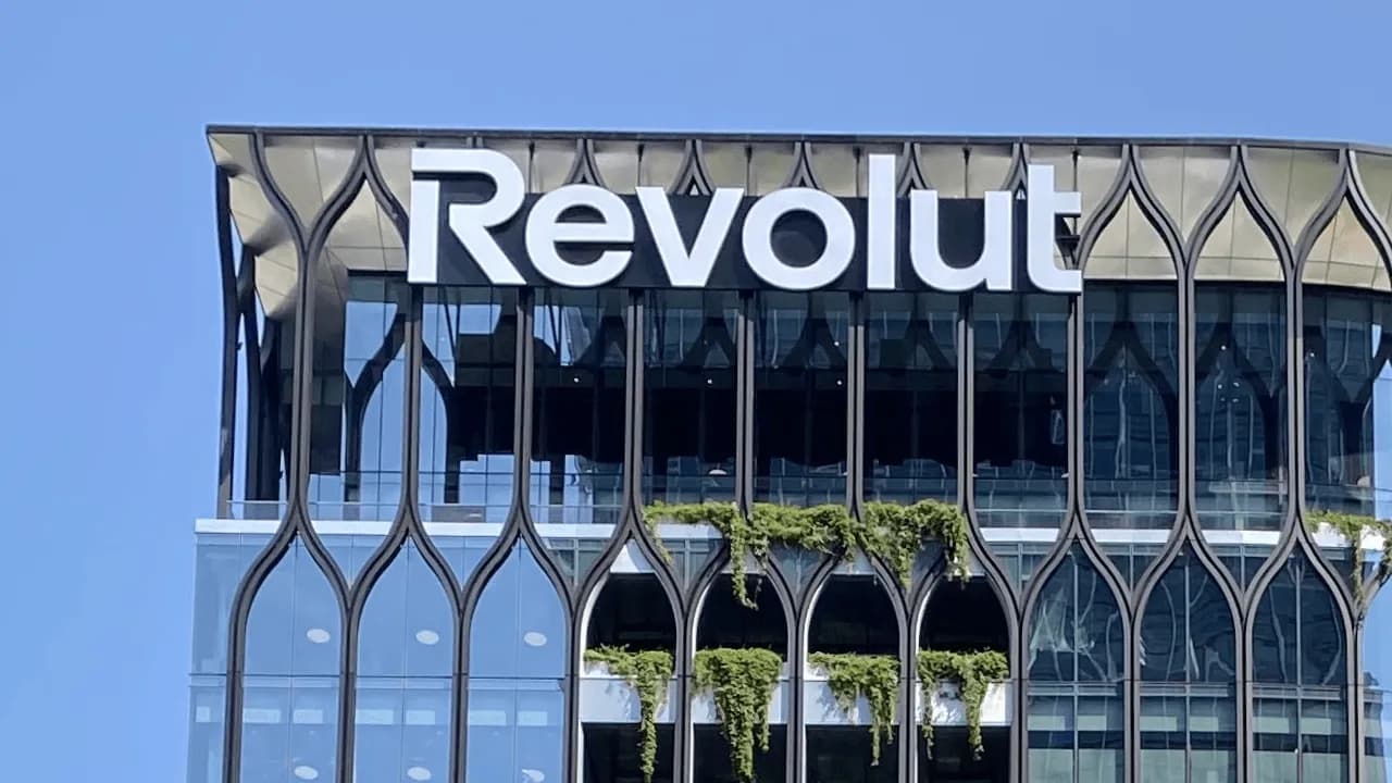 Un nuevo jugador llega a la banca colombiana: Revolut obtiene licencia para operar