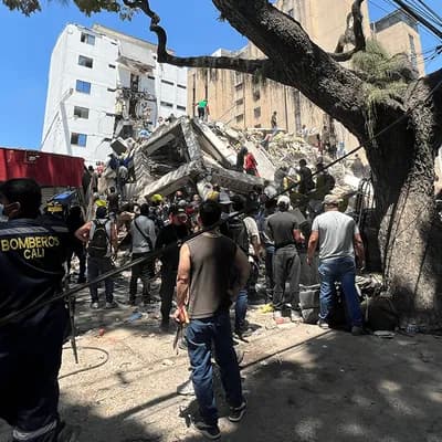 Medicina Legal divulga la identidad de las víctimas del terremoto