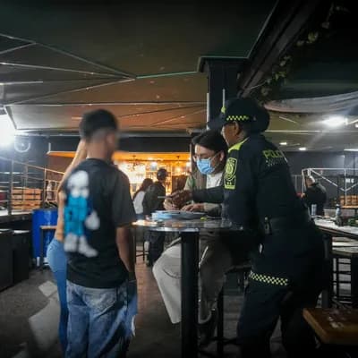 Intervienen establecimiento que funcionaba bajo fachada de sindicato: hallaron 47 menores, drogas y armas