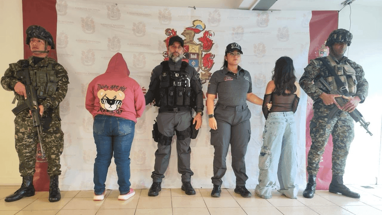 Ejército rescata a dos menores reclutadas por disidencias de las Farc que iban a ser trasladadas al Catatumbo