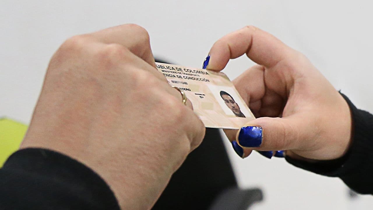 Ministerio de Transporte frenó los CALE: centros que incrementarían el costo de sacar la licencia de conducir y buscaban más seguridad