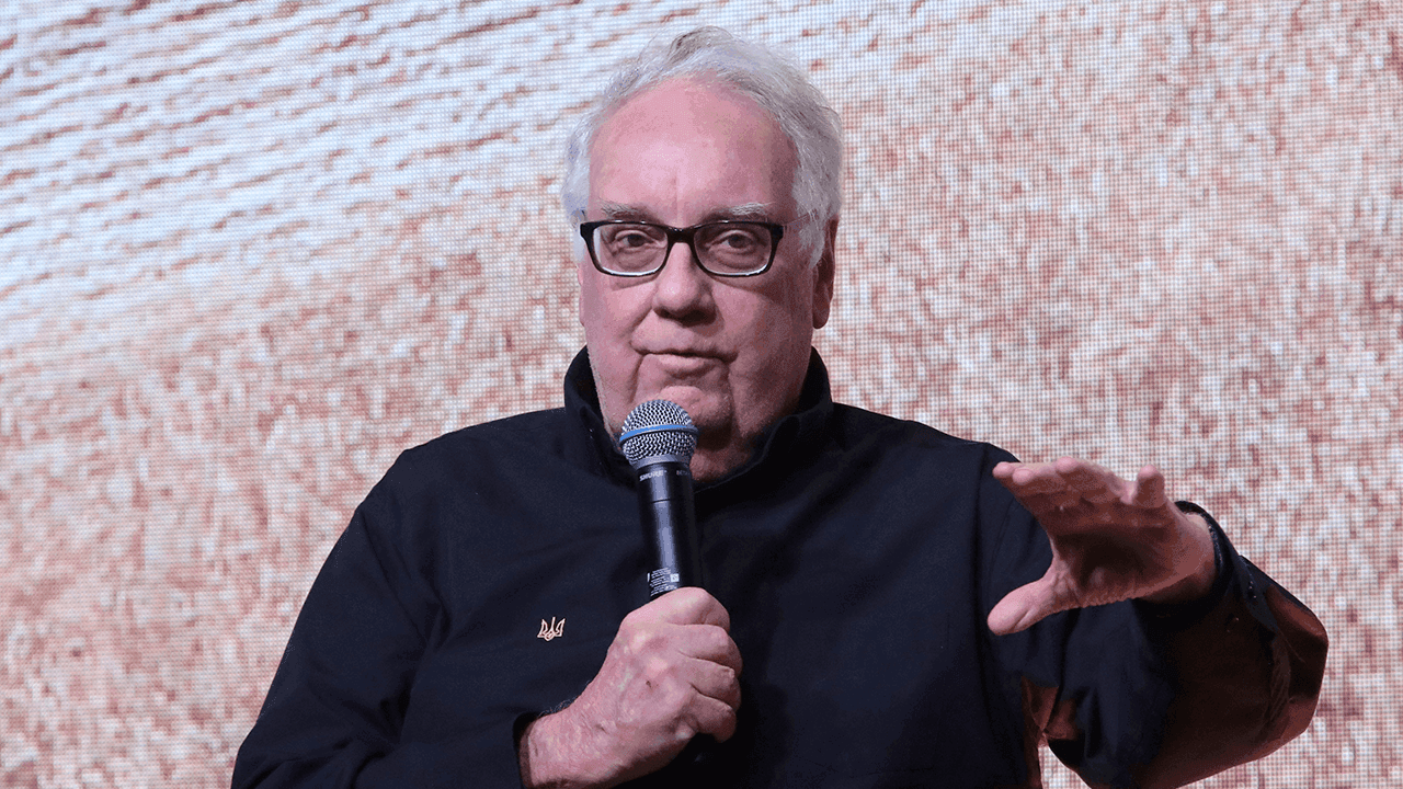 ¿Quién es el filántropo que acompañó a Shakira a Chocó? Howard Buffett y su histórica relación con Colombia