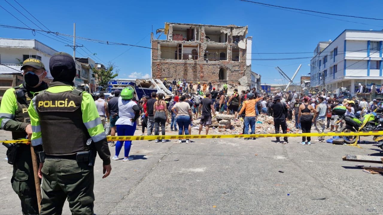 Ministerio de Hacienda anuncia emergencia económica y aplaza pago del impuesto de renta un mes