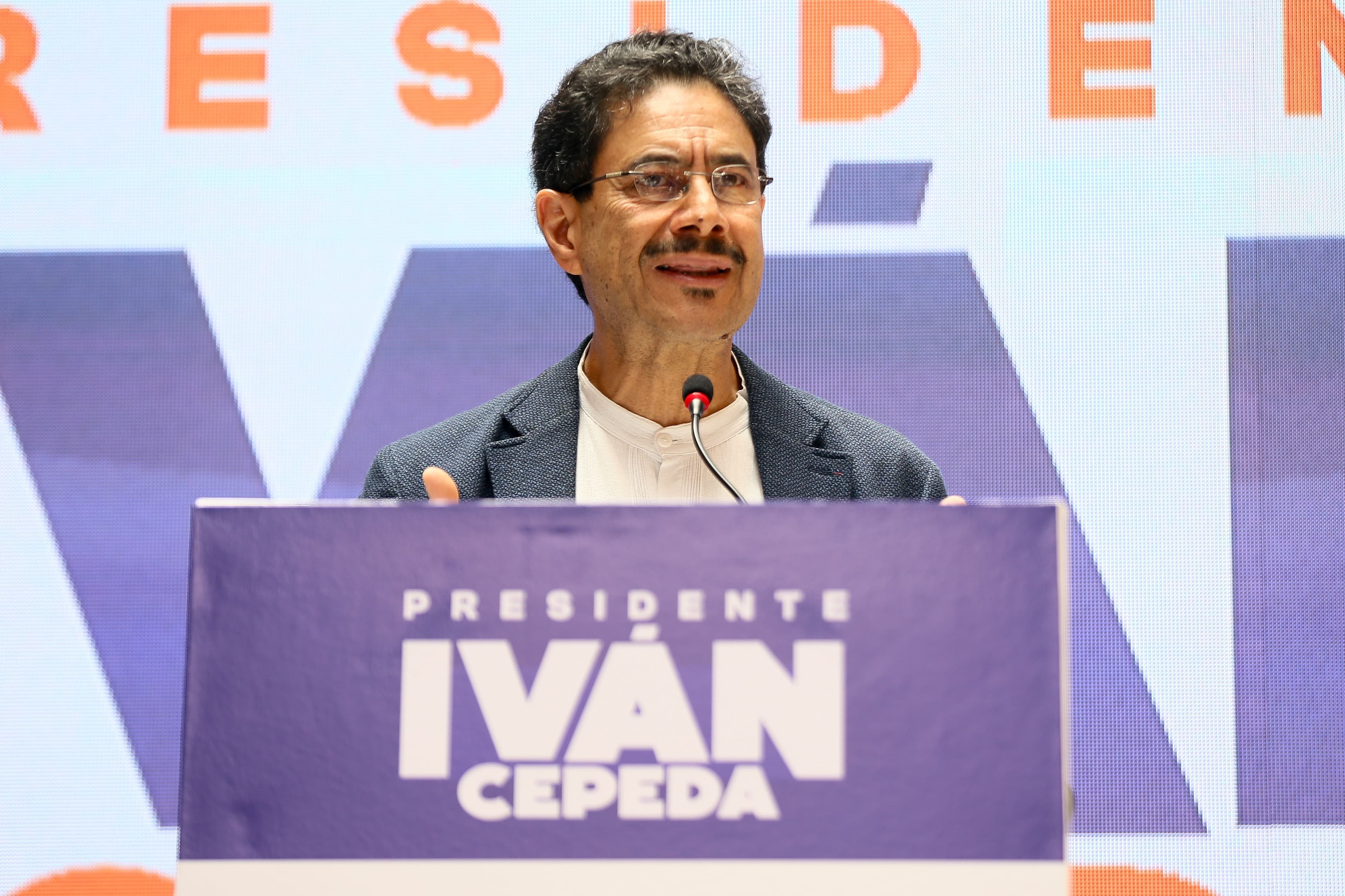 CNE archivó el caso contra Iván Cepeda: no hubo plata oculta para financiar la consulta que lo hizo candidato CNE archivó el caso contra Iván Cepeda: no hubo plata oculta para financiar la consulta que lo hizo candidato