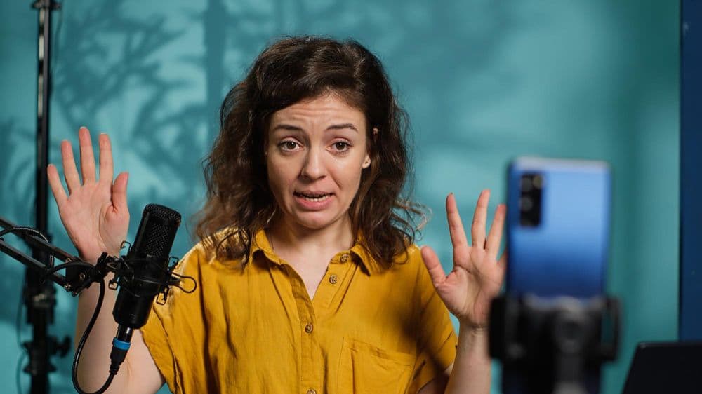 Corte Constitucional pidió regular a los influencers en Colombia y le ordenó a una creadora de contenido disculparse Corte Constitucional pidió regular a los influencers en Colombia y le ordenó a una creadora de contenido disculparse