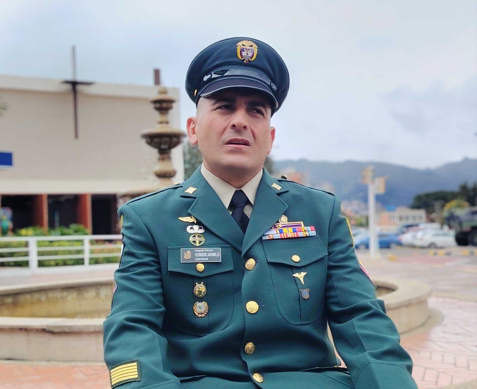 Disciplina y esfuerzo: el camino de un sargento del Ejército para convertirse en profesional Disciplina y esfuerzo: el camino de un sargento del Ejército para convertirse en profesional
