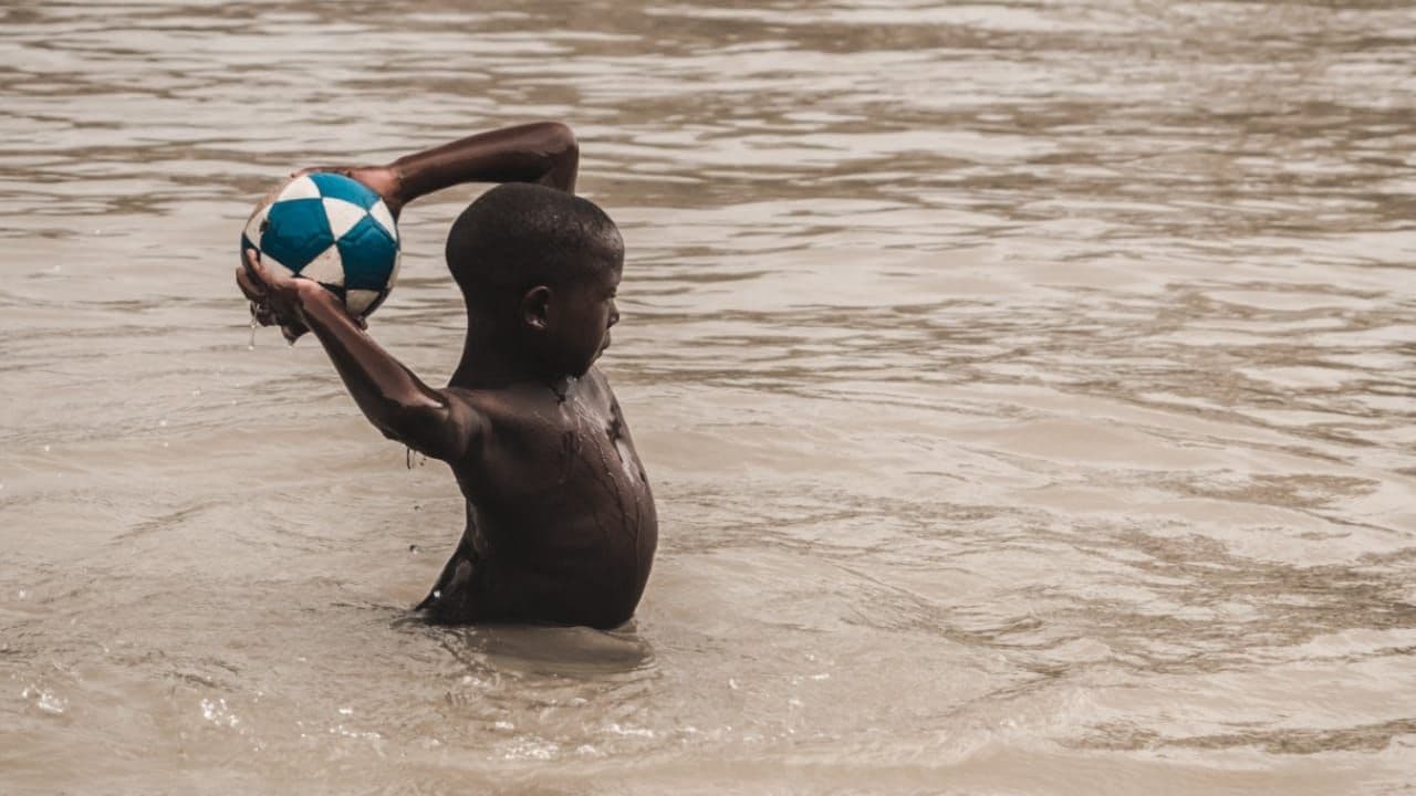 La Pelota de Trapo: nueve historias que cuentan cómo el fútbol puede más que la violencia La Pelota de Trapo: nueve historias que cuentan cómo el fútbol puede más que la violencia