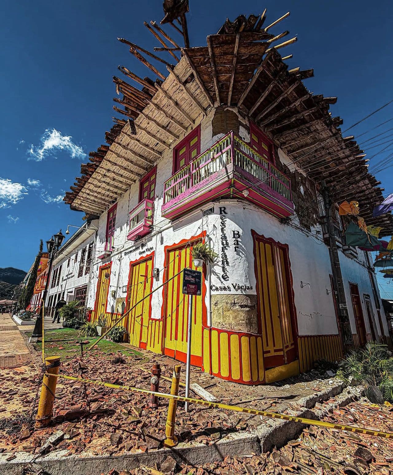 Quindío: entre el terror y la esperanza tras el terremoto. Créditos: Alcaldía de Armenia/ tiktok @alejo09211 Quindío: entre el terror y la esperanza tras el terremoto. Créditos: Alcaldía de Armenia/ tiktok @alejo09211