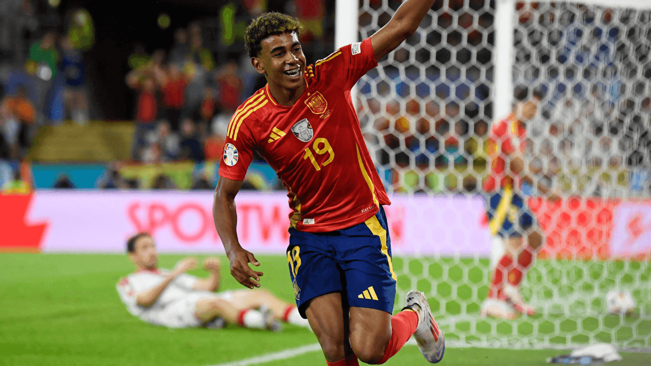 photologuephotos2024-07lamine_yamal_marco_ante_georgia_en_la_eurocopa_2024png photologuephotos2024-07lamine_yamal_marco_ante_georgia_en_la_eurocopa_2024png