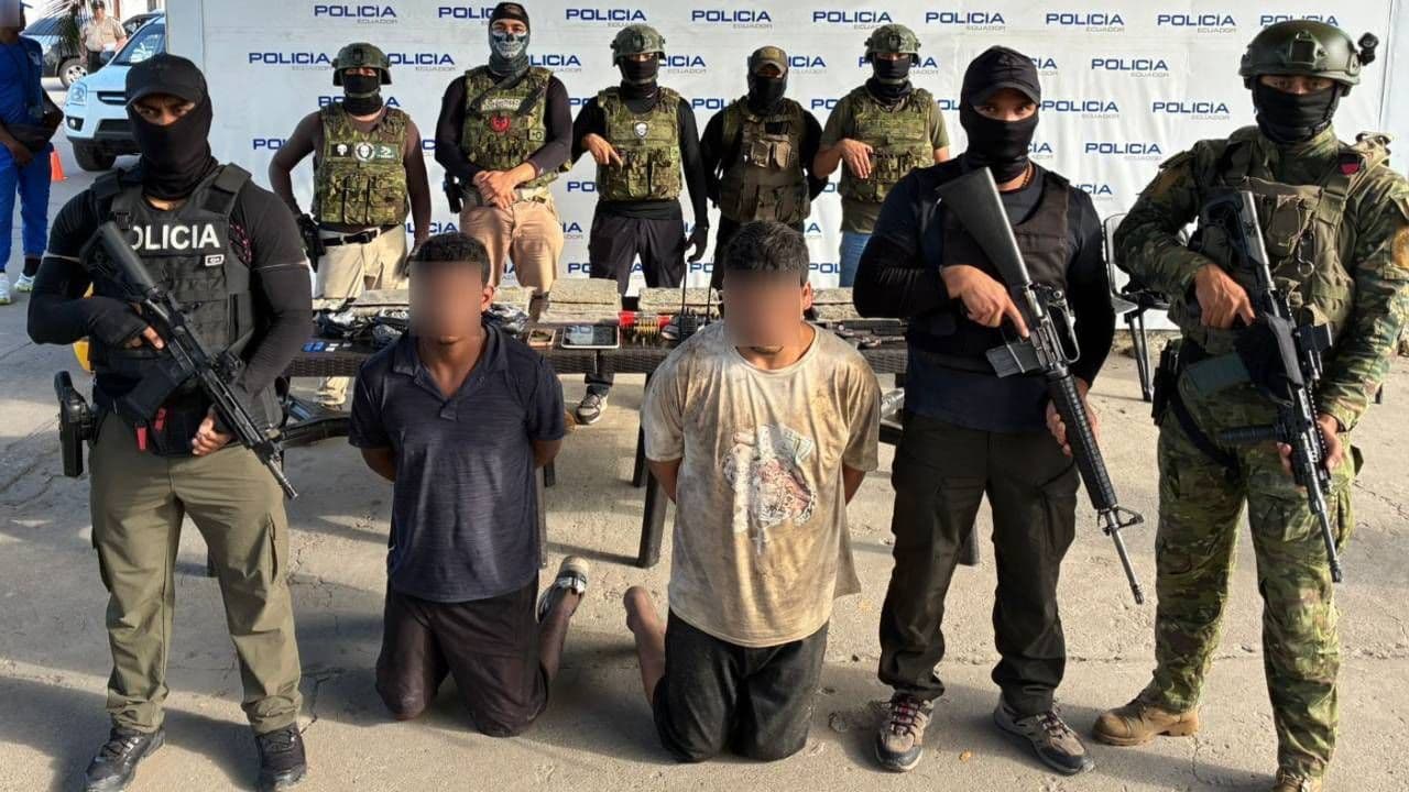 Los Lobos y los Choneros capturados Los Lobos y los Choneros capturados