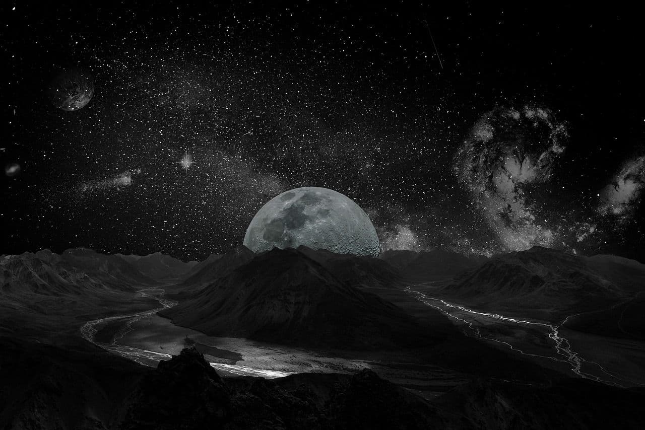 photologuephotos2023-04moon-gbdbdc53bd_1280jpg photologuephotos2023-04moon-gbdbdc53bd_1280jpg