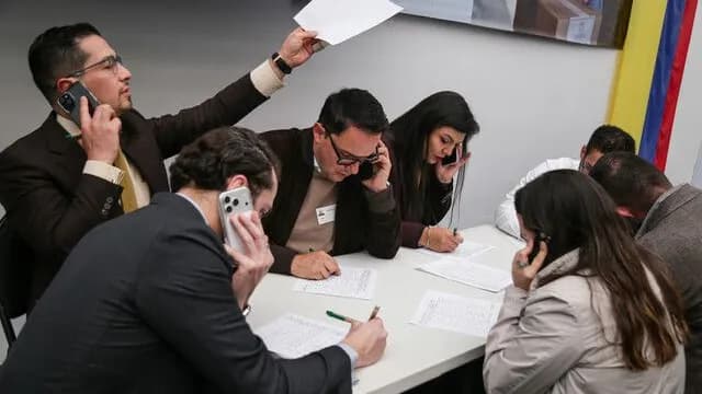 Registraduría y Consejo Superior de la Judicatura capacitarán a cerca de 9.000 escrutadores para las presidenciales Registraduría y Consejo Superior de la Judicatura capacitarán a cerca de 9.000 escrutadores para las presidenciales