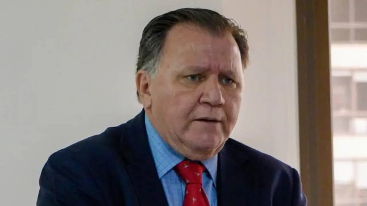 Jueza ordena al ministro de Agricultura pedir disculpas y aclarar que la palabra campesino no será borrada del lenguaje del Estado Jueza ordena al ministro de Agricultura pedir disculpas y aclarar que la palabra campesino no será borrada del lenguaje del Estado