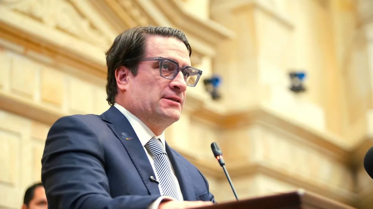 Ley de sometimiento de De la Espriella: no habrá excarcelaciones ni reconocimiento político Ley de sometimiento de De la Espriella: no habrá excarcelaciones ni reconocimiento político