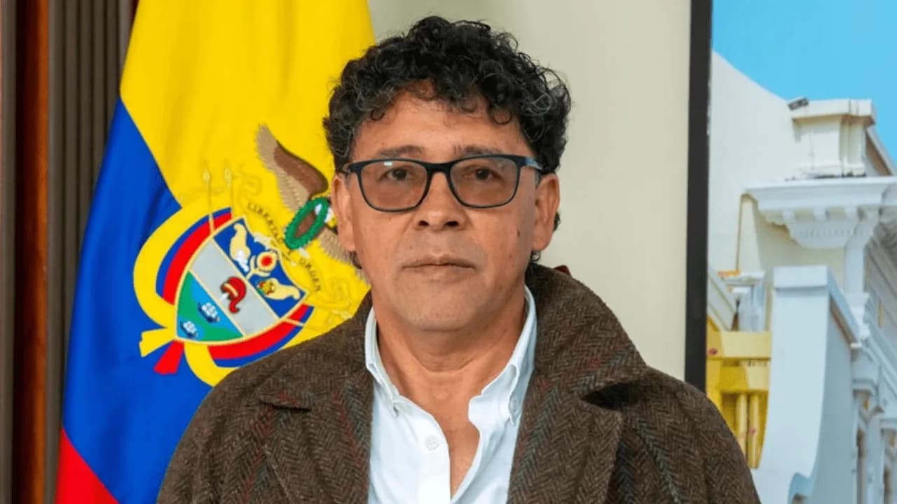 Javier Pava regresa a la UNGRD tras la salida de Carlos Carrillo: asumirá la preparación del país para el fenómeno de El Niño Javier Pava regresa a la UNGRD tras la salida de Carlos Carrillo: asumirá la preparación del país para el fenómeno de El Niño