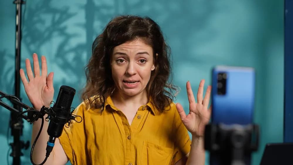 Corte Constitucional pidió regular a los influencers en Colombia y le ordenó a una creadora de contenido disculparse Corte Constitucional pidió regular a los influencers en Colombia y le ordenó a una creadora de contenido disculparse