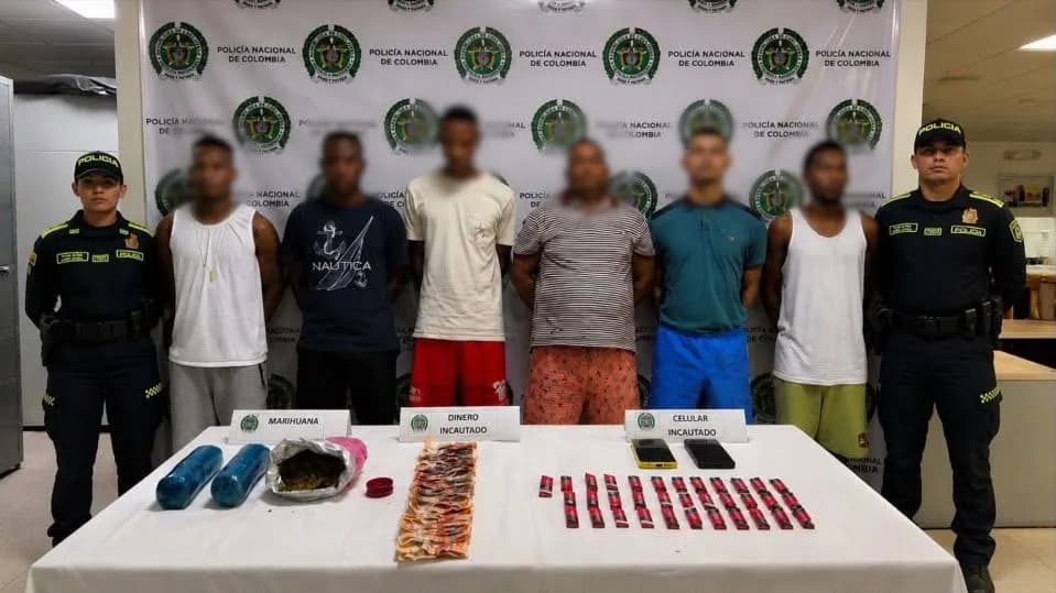 Desarticulan a ‘Los Dinos Duros’, banda señalada de cometer delitos sexuales y hurtos violentos en Cartagena Desarticulan a ‘Los Dinos Duros’, banda señalada de cometer delitos sexuales y hurtos violentos en Cartagena