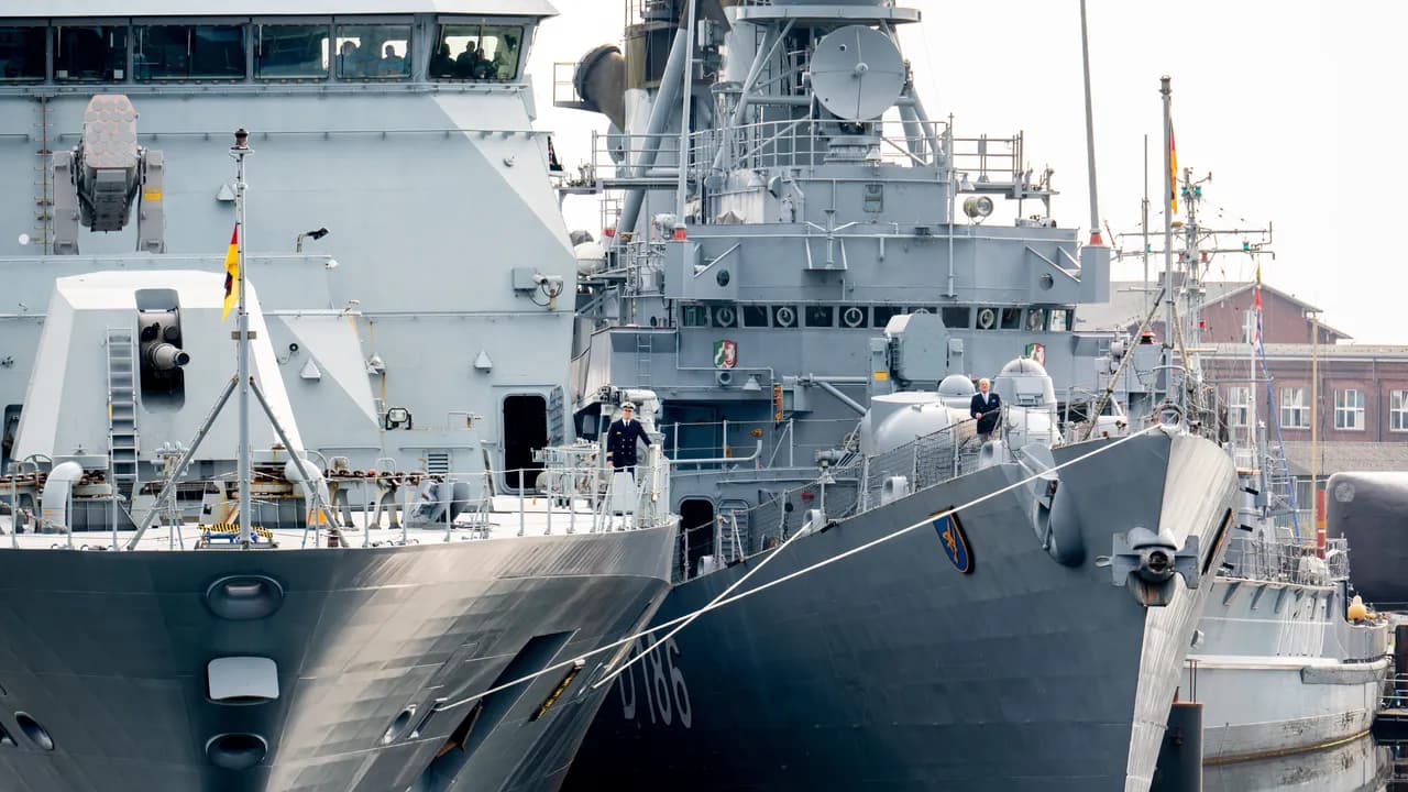 photologuephotos2025-082025-08-14t112204z_1755170520_dpaf250814x99x735018_rtrfipp_4_history-defense-shipping-military-germanarmedforces-warship-warships-gjpg photologuephotos2025-082025-08-14t112204z_1755170520_dpaf250814x99x735018_rtrfipp_4_history-defense-shipping-military-germanarmedforces-warship-warships-gjpg