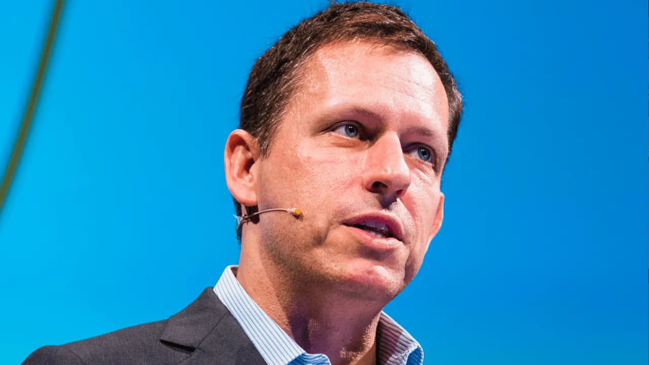 Los tecnoligarcas de Silicon Valley y sus ideólogos: Peter Thiel, el tecnoprofeta del Apocalipsis Los tecnoligarcas de Silicon Valley y sus ideólogos: Peter Thiel, el tecnoprofeta del Apocalipsis