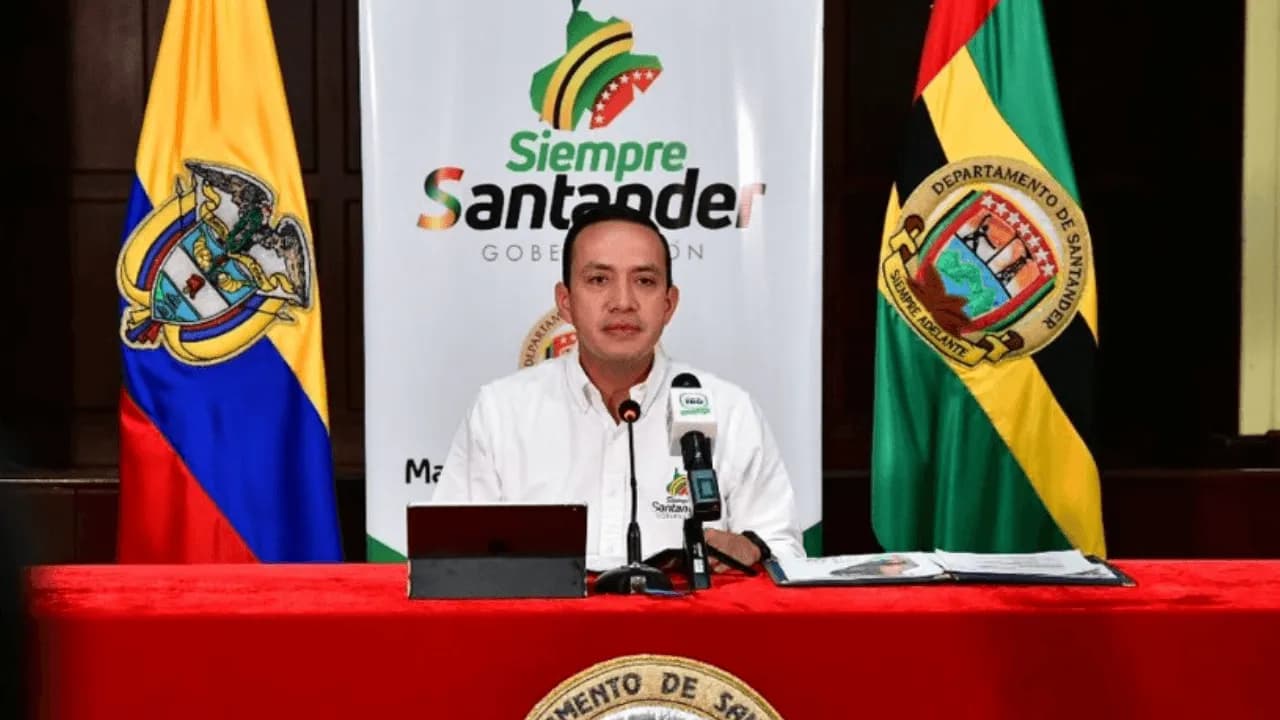 Fiscalía le imputa cargos al exgobernador de Santander por contrato de colegio de más de 15.000 millones Fiscalía le imputa cargos al exgobernador de Santander por contrato de colegio de más de 15.000 millones