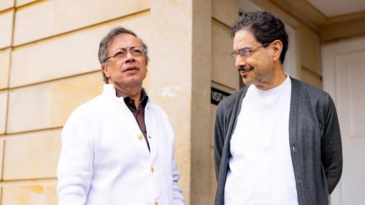 El Pacto Histórico presentó su “Gabinete por la Vida”: ¿quiénes lo integran y cuál será su apuesta frente a De la Espriella? El Pacto Histórico presentó su “Gabinete por la Vida”: ¿quiénes lo integran y cuál será su apuesta frente a De la Espriella?