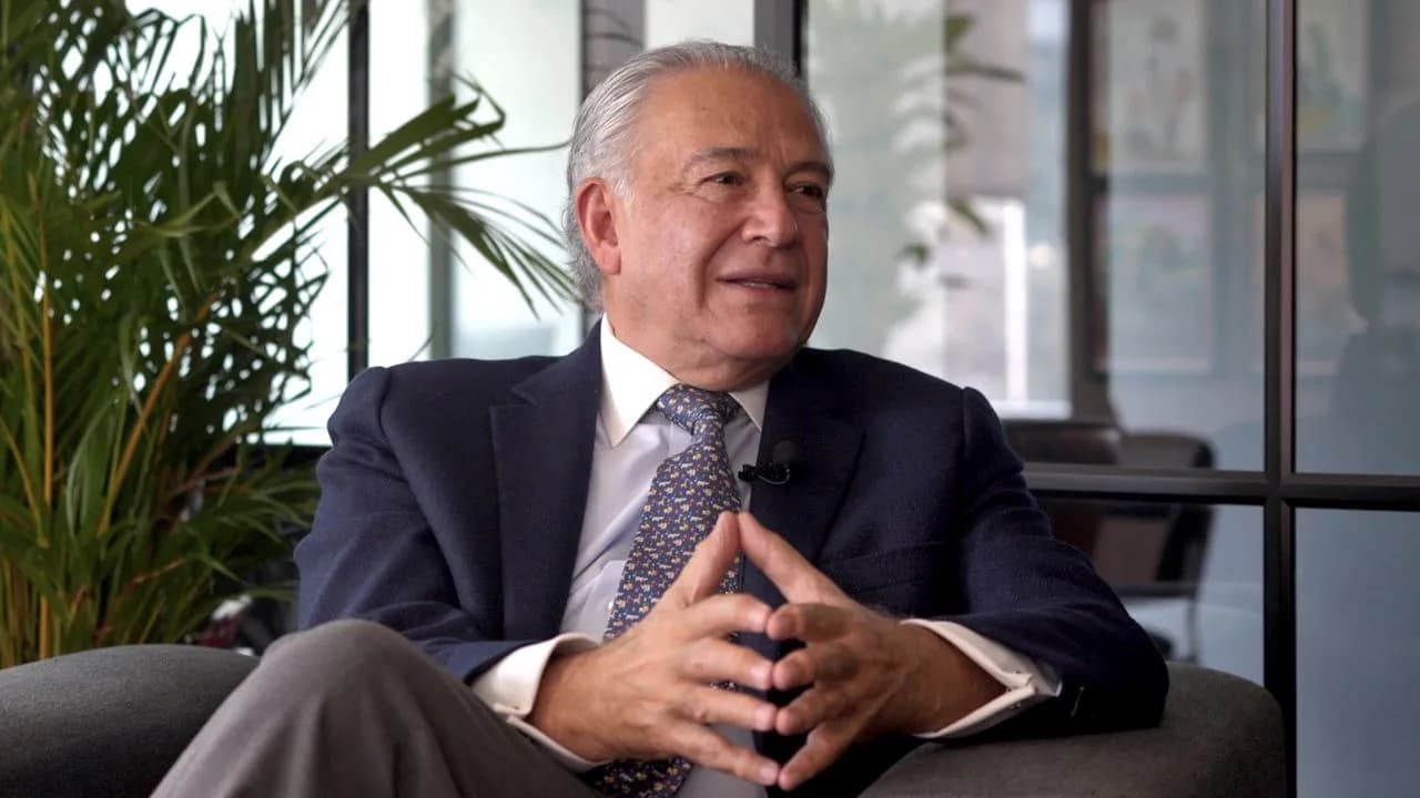 El nuevo revés de la JEP sobre el llamado a versión del exvicepresidente Óscar Naranjo El nuevo revés de la JEP sobre el llamado a versión del exvicepresidente Óscar Naranjo