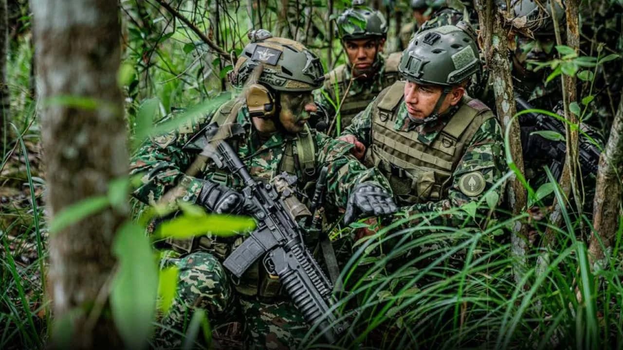Tropas de la Tercera División del Ejército realizan operaciones en contra del frente Jaime Martínez, disidencias de las Farc. Foto: Ejército Nacional. Tropas de la Tercera División del Ejército realizan operaciones en contra del frente Jaime Martínez, disidencias de las Farc. Foto: Ejército Nacional.