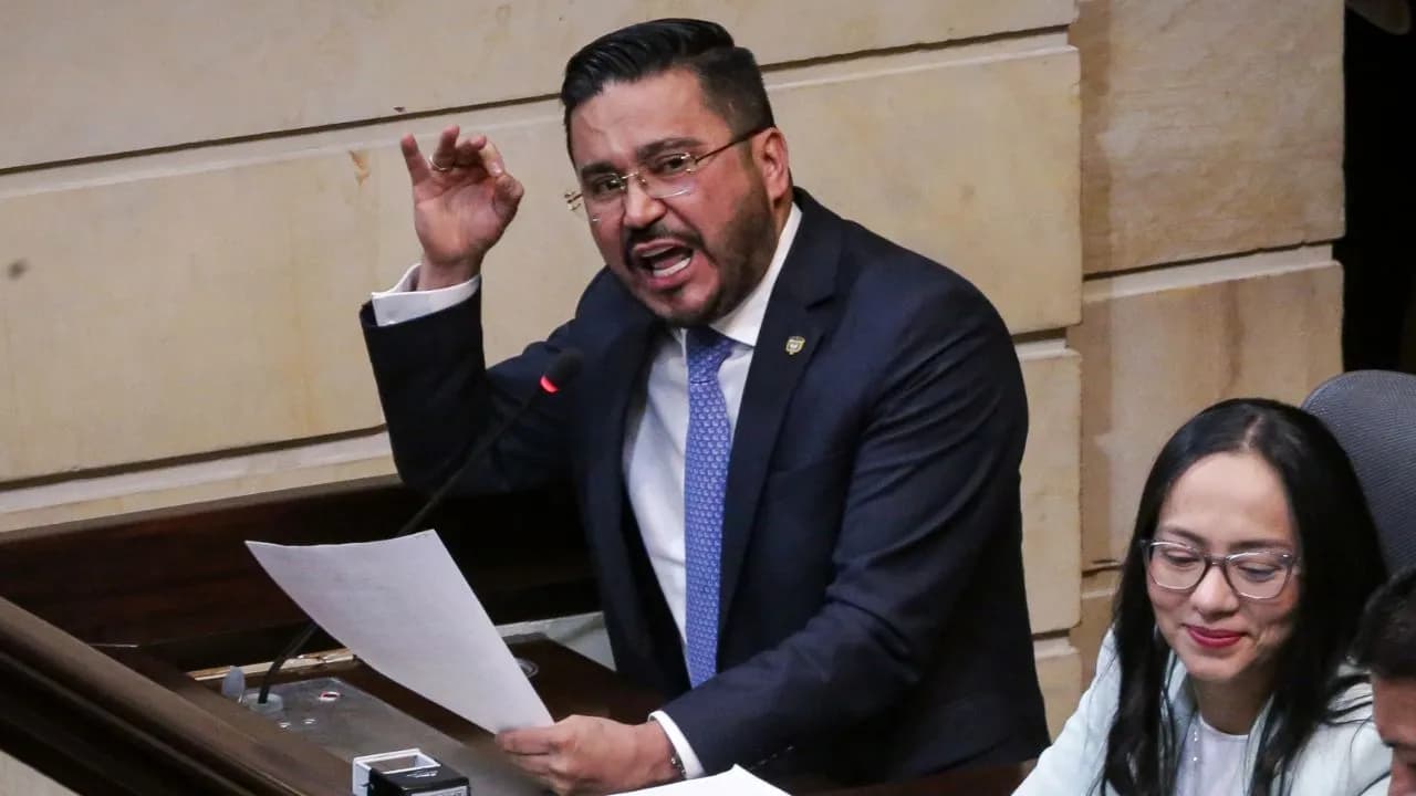 Jorge Eliécer Laverde logró concretar respaldos dentro y fuera de la coalición oficialista | Crédito: Colprensa Jorge Eliécer Laverde logró concretar respaldos dentro y fuera de la coalición oficialista | Crédito: Colprensa