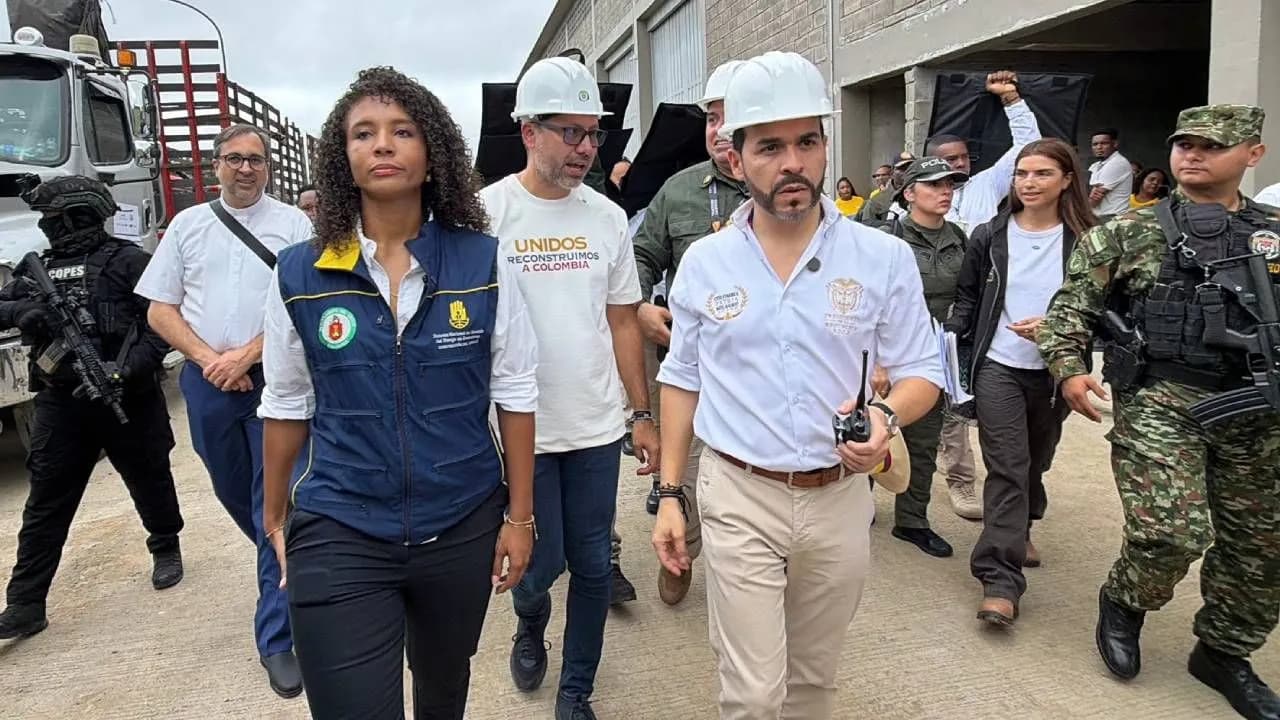 Gobierno da detalles del subsidio para familias afectadas por el terremoto: anuncian montos, fechas y quiénes lo recibirán Gobierno da detalles del subsidio para familias afectadas por el terremoto: anuncian montos, fechas y quiénes lo recibirán