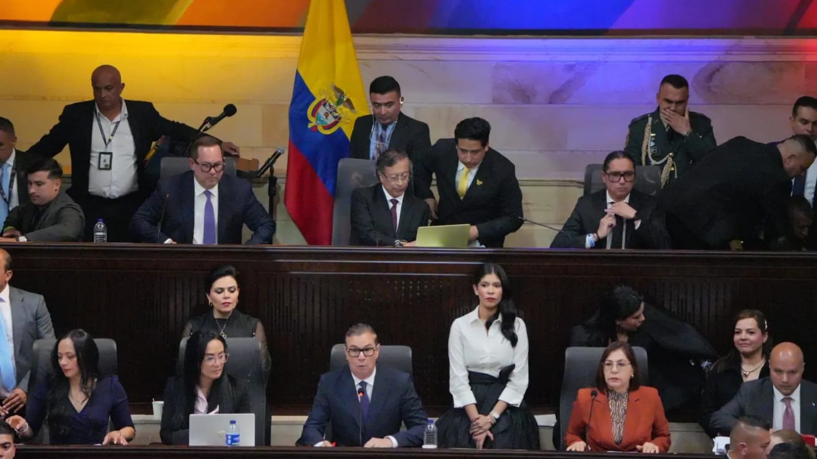 El último mensaje de Petro al Congreso: defendió de su gestión, exaltó cifras de pobreza y reiteró sus denuncias de supuesto fraude El último mensaje de Petro al Congreso: defendió de su gestión, exaltó cifras de pobreza y reiteró sus denuncias de supuesto fraude