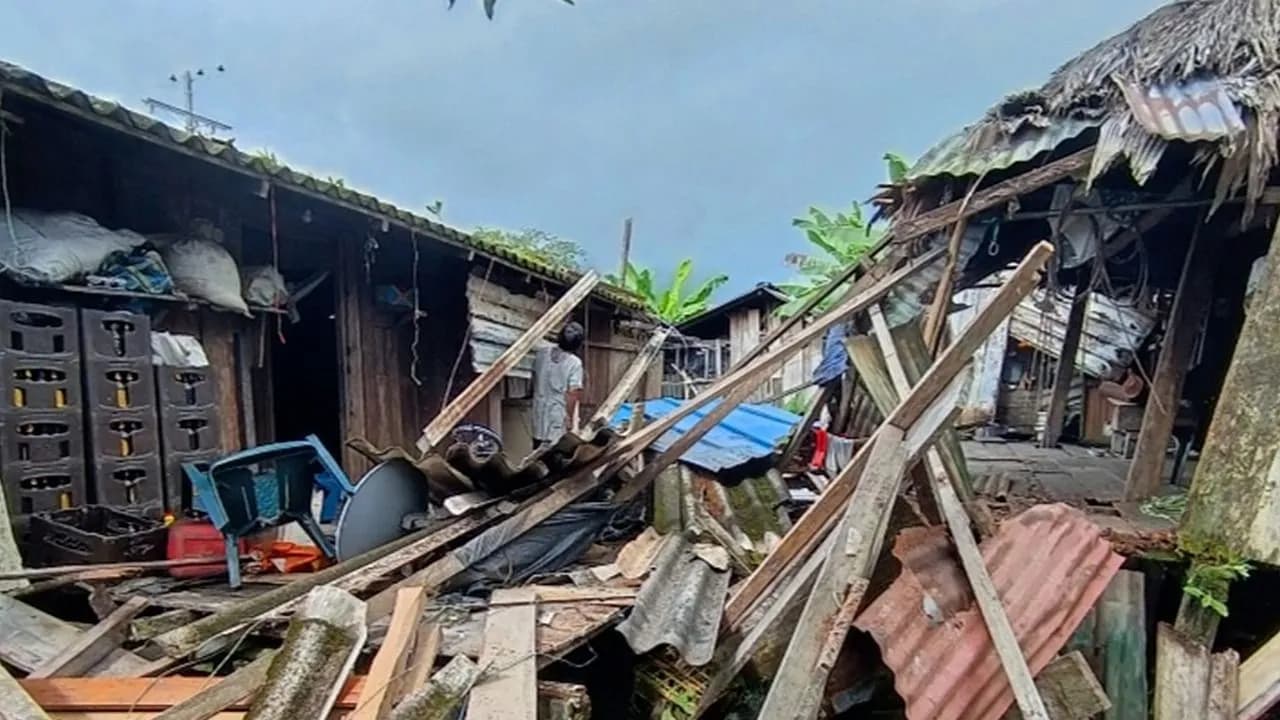 Devastación en el Resguardo Indígena Papayo tras el terremoto: necesitan ayuda para reconstruir sus casas Devastación en el Resguardo Indígena Papayo tras el terremoto: necesitan ayuda para reconstruir sus casas