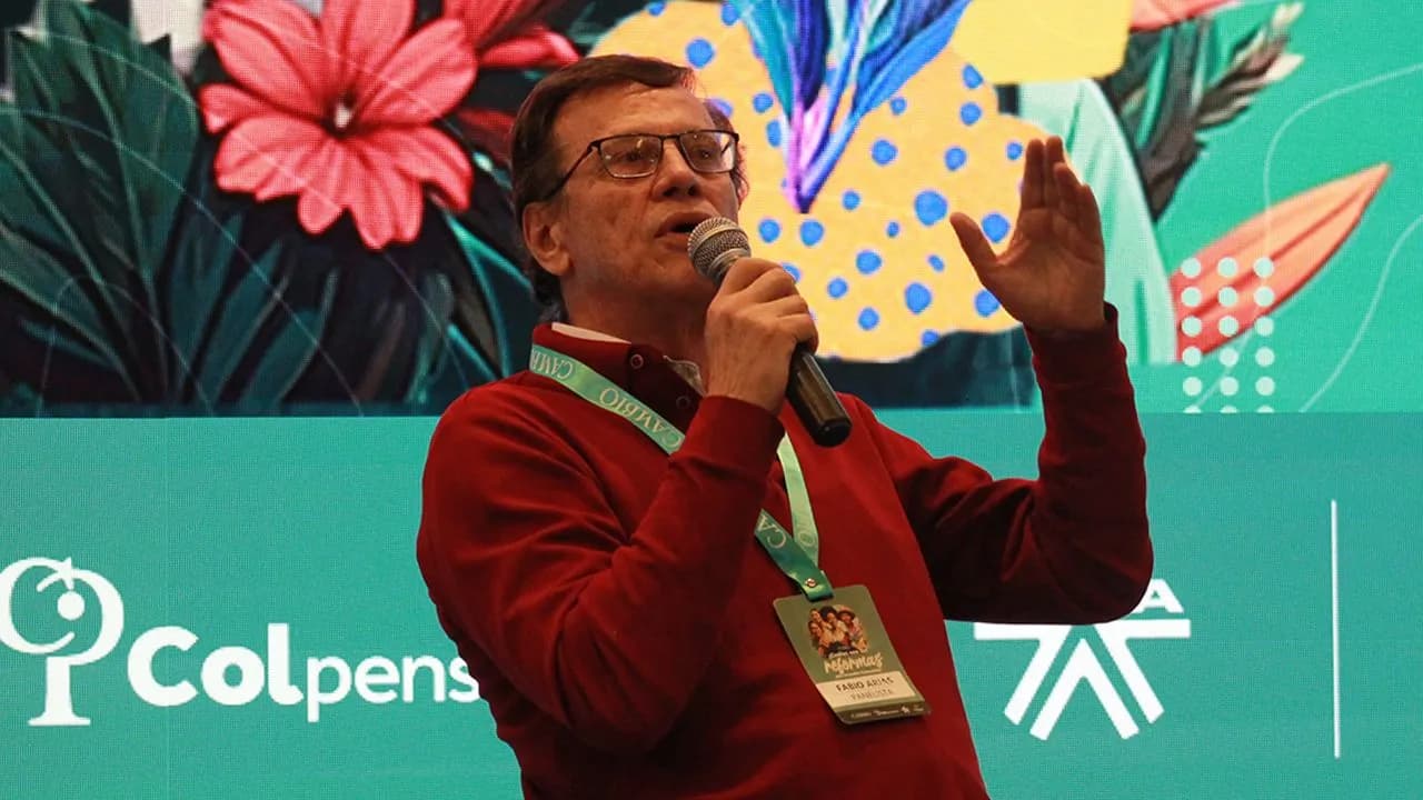 “Tendrá que ser un aumento más relevante que el año pasado”: Fabio Arias, de la CUT, sobre el salario mínimo 2026 “Tendrá que ser un aumento más relevante que el año pasado”: Fabio Arias, de la CUT, sobre el salario mínimo 2026