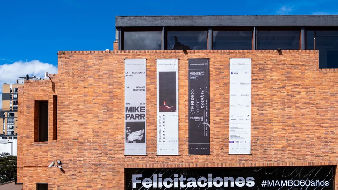 photologuephotos2023-09mambo_fotografia_por_gregorio_diaz_cortesia_museo_de_arte_moderno_de_bogota_4jpg photologuephotos2023-09mambo_fotografia_por_gregorio_diaz_cortesia_museo_de_arte_moderno_de_bogota_4jpg