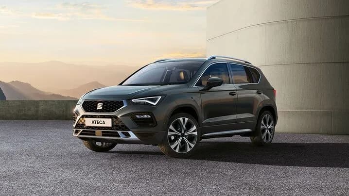 photologuephotos2023-09seat-ateca-suv-front-side-view-minjpg photologuephotos2023-09seat-ateca-suv-front-side-view-minjpg