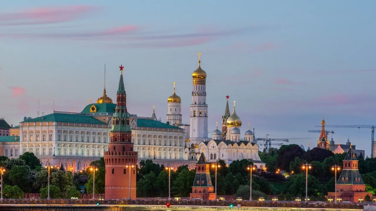 photologuephotos2023-10rio-moskva-larga-exposicion-cerca-kremlin-noche-moscu-rusiajpg photologuephotos2023-10rio-moskva-larga-exposicion-cerca-kremlin-noche-moscu-rusiajpg