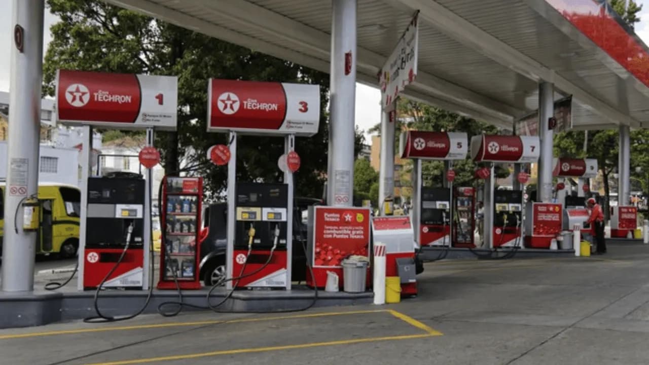photologuephotos2023-11gasolinapng photologuephotos2023-11gasolinapng