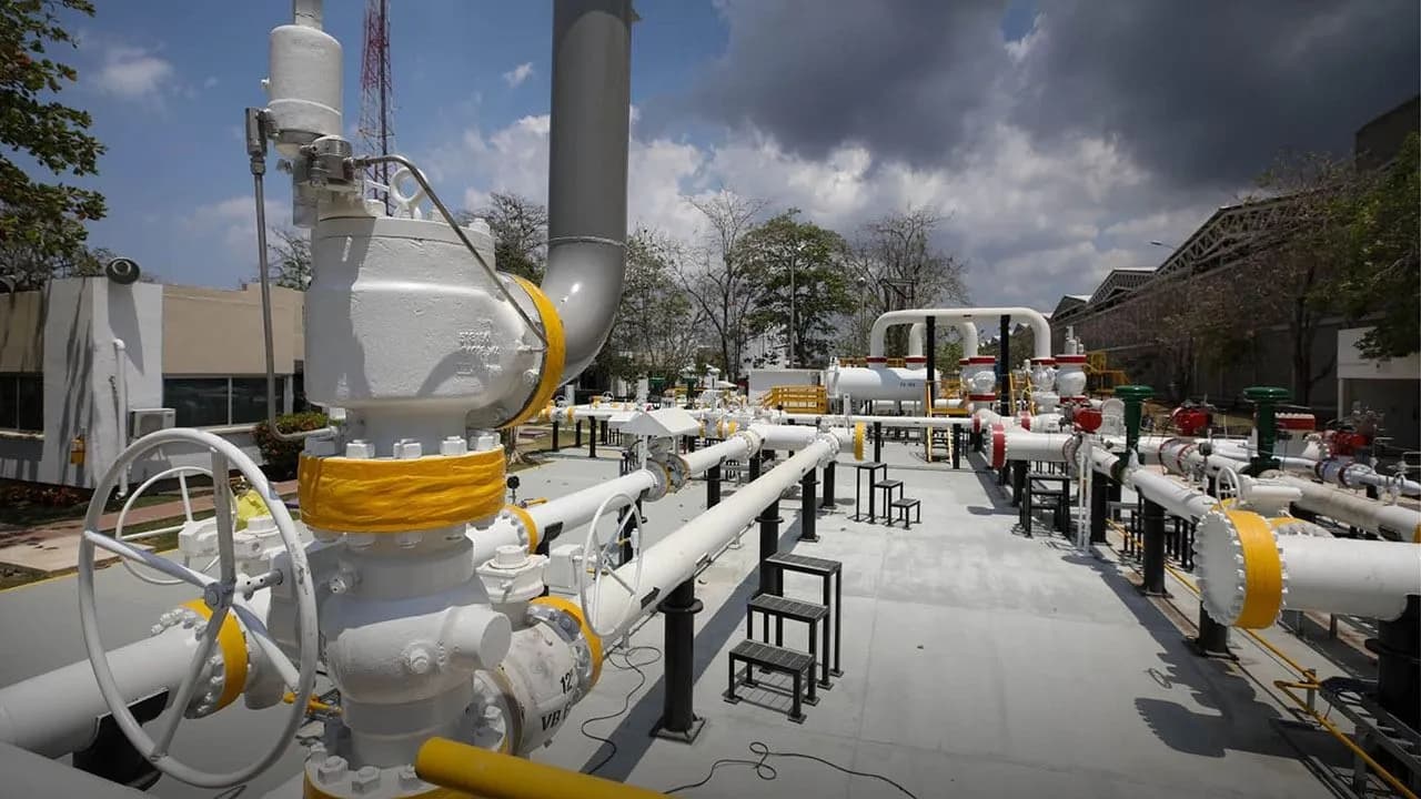 photologuephotos2023-11gas_naturaljpg photologuephotos2023-11gas_naturaljpg