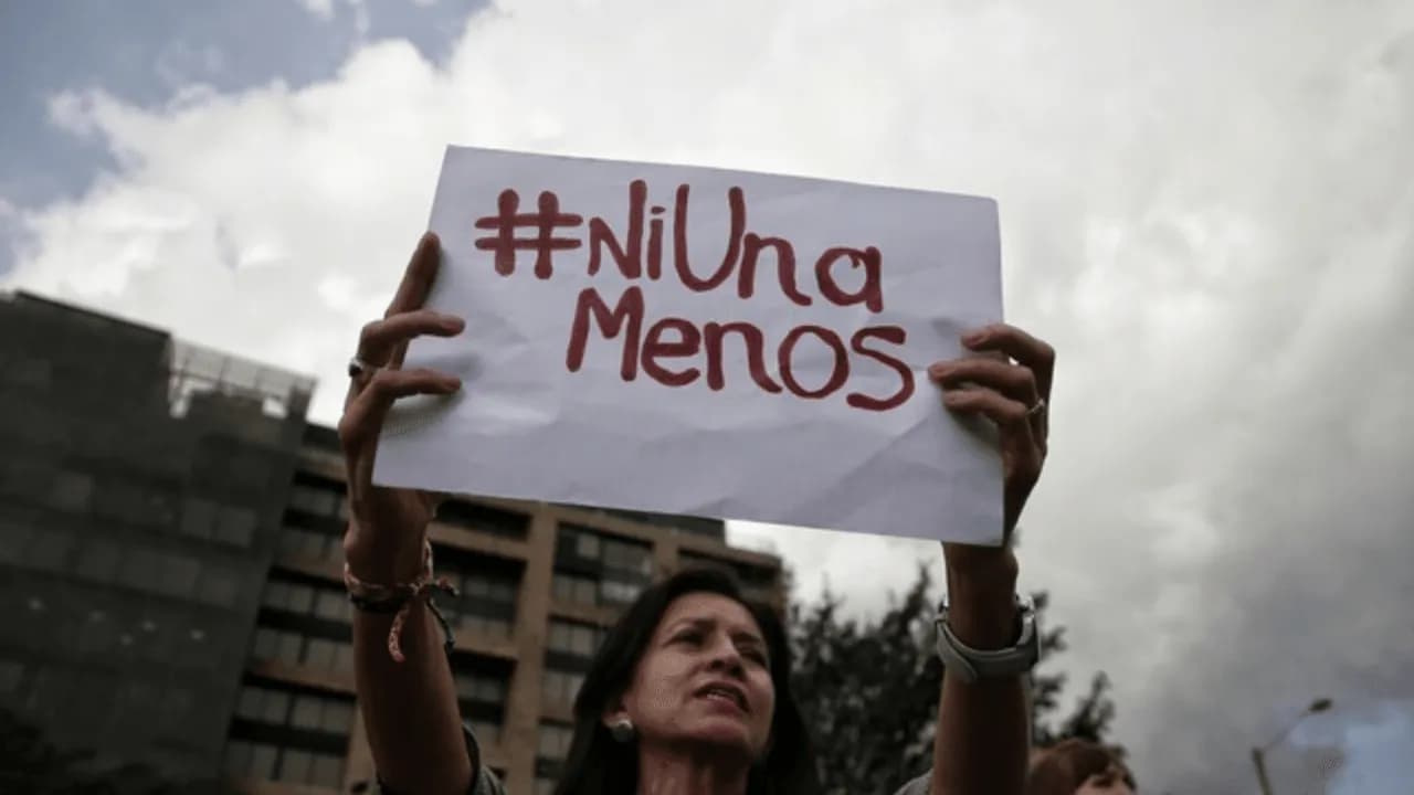 photologuephotos2024-02ni_una_menospng photologuephotos2024-02ni_una_menospng