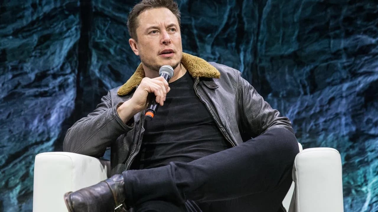photologuephotos2024-012022-04-25t204057z_403030796_mt1usatoday18152732_rtrmadp_3_elon-musk-ceo-of-tesla-and-spacex-speaks-during-a-south-by_0jpg photologuephotos2024-012022-04-25t204057z_403030796_mt1usatoday18152732_rtrmadp_3_elon-musk-ceo-of-tesla-and-spacex-speaks-during-a-south-by_0jpg