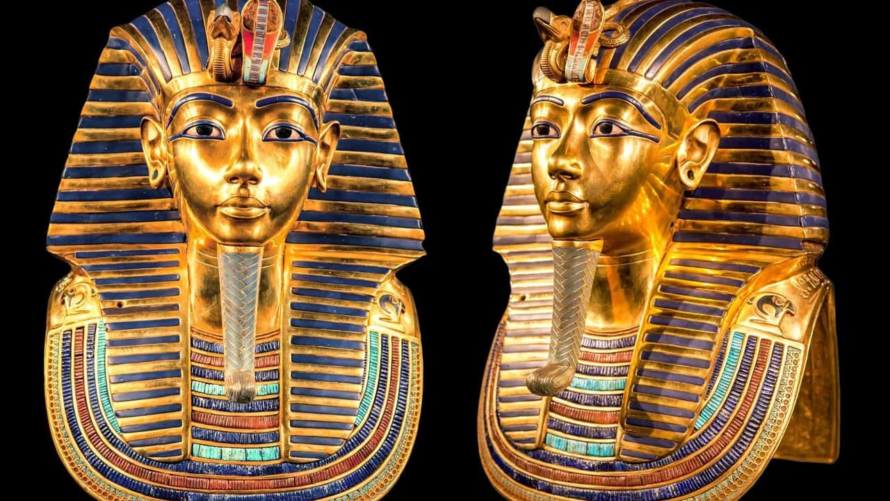 photologuephotos2022-11tutankhamun-s-golden-burial-maskjpg photologuephotos2022-11tutankhamun-s-golden-burial-maskjpg