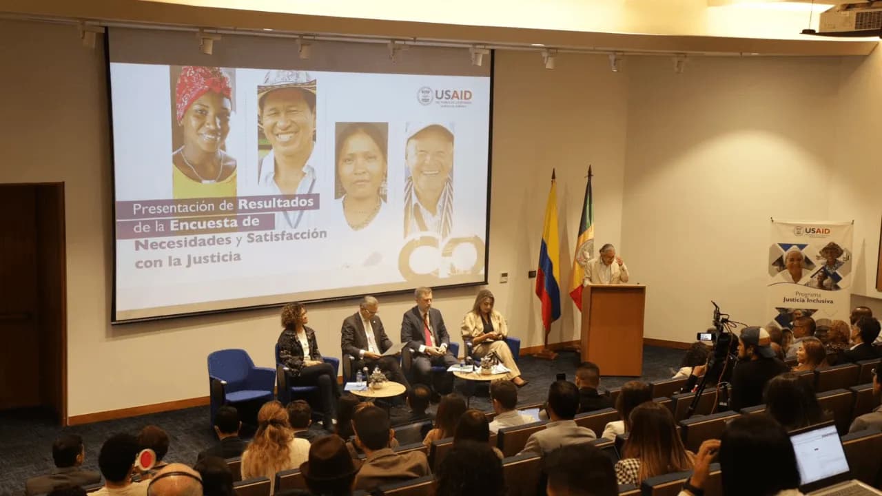 photologuephotos2024-04informe-usaid-percepcion-justicia-colombiapng photologuephotos2024-04informe-usaid-percepcion-justicia-colombiapng