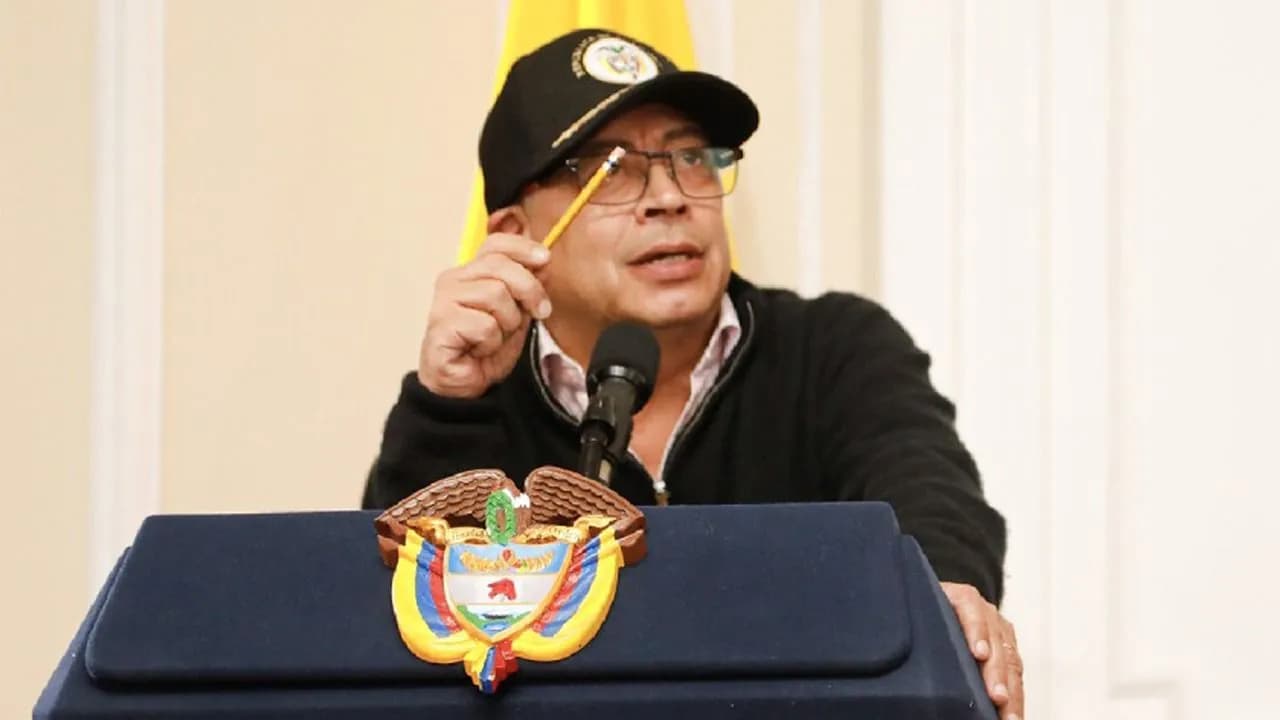 photologuephotos2024-04gustavo-petro-asume-responsabilidad-sistema-saludjpeg photologuephotos2024-04gustavo-petro-asume-responsabilidad-sistema-saludjpeg