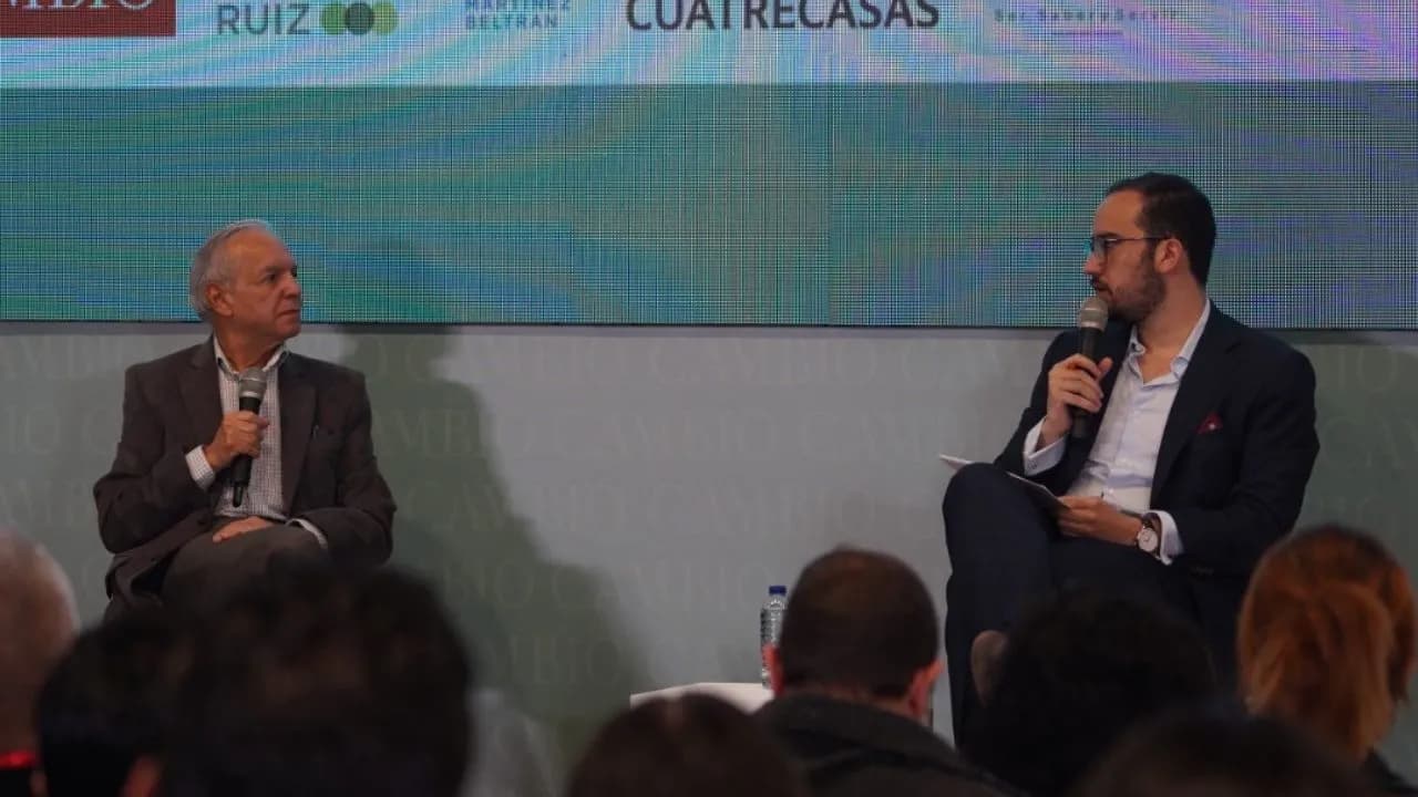 photologuephotos2024-02la_plata_esta_ahi_ricardo_bonilla_sobre_lio_de_los_pasaportesjpg photologuephotos2024-02la_plata_esta_ahi_ricardo_bonilla_sobre_lio_de_los_pasaportesjpg