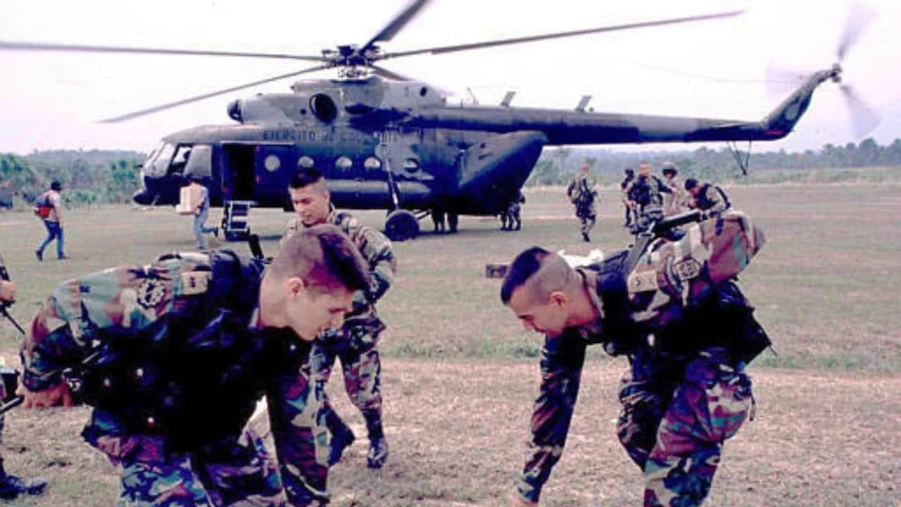 photologuephotos2024-03helicoptero_mijpg photologuephotos2024-03helicoptero_mijpg