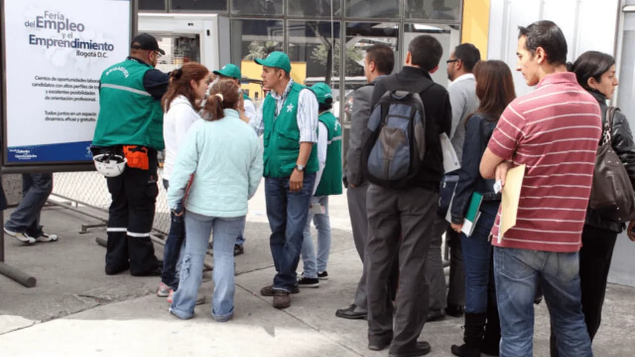 photologuephotos2024-04800-vacantes-empleo-distrito-feriapng photologuephotos2024-04800-vacantes-empleo-distrito-feriapng