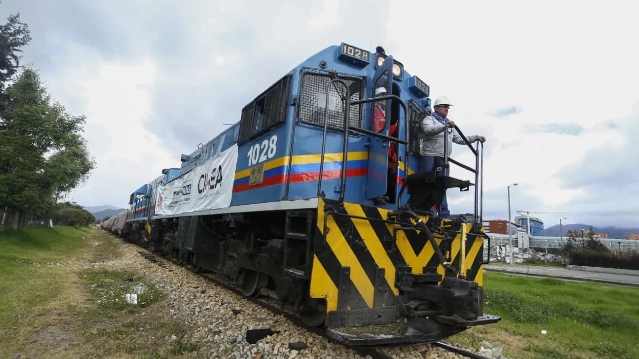 photologuephotos2024-04salario-maquinista-tren-colombiajpg photologuephotos2024-04salario-maquinista-tren-colombiajpg