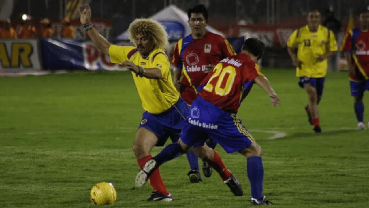 photologuephotos2024-06el_pibe_regatea_con_su_pierna_derecha_vistiendo_la_camiseta_de_la_seleccionpng photologuephotos2024-06el_pibe_regatea_con_su_pierna_derecha_vistiendo_la_camiseta_de_la_seleccionpng